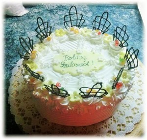 Szülinapi oroszkrém torta